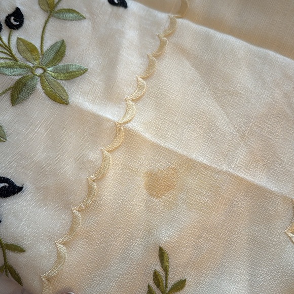 Italian olives table throw/cloth - Picture 6 of 6